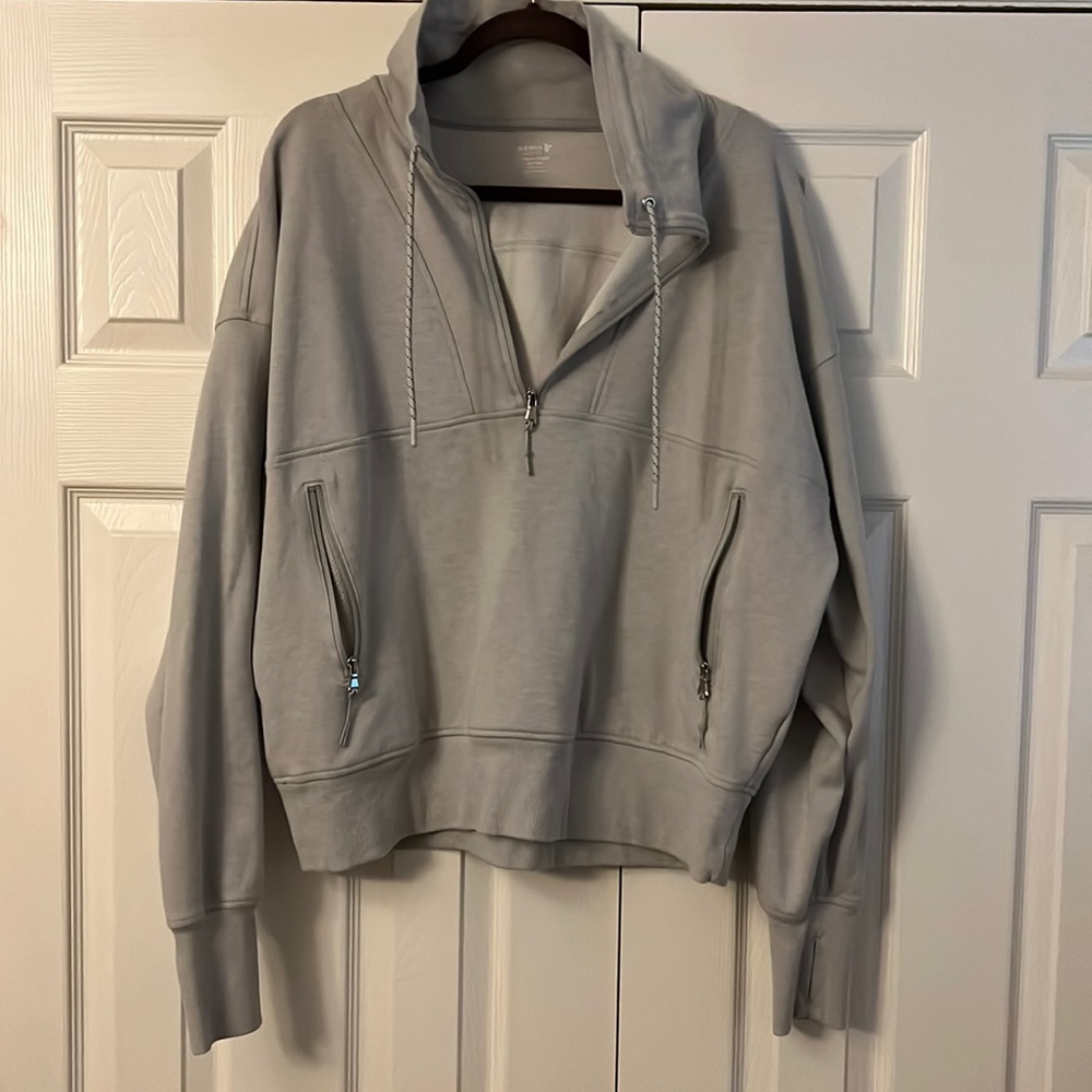 Old Navy Gray Half-Zip Sweatshirt